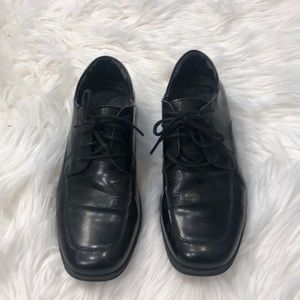 Boys Kenneth Cole shoes